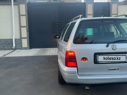 Volkswagen Golf 1998 года за 2 400 000 тг. в Тараз – фото 21