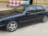 Mercedes-Benz E 320 1998 годаүшін1 200 000 тг. в Актау