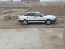 Audi 80, 1990