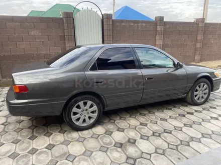 Toyota Camry 2000 года за 3 400 000 тг. в Актобе – фото 7