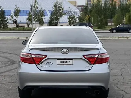 Toyota Camry 2015 года за 6 200 000 тг. в Уральск – фото 6