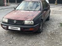 Volkswagen Vento 1994 годаfor850 000 тг. в Шымкент