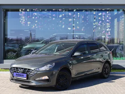 Hyundai i30 2023 года за 7 390 000 тг. в Астана