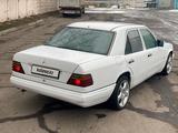 Mercedes-Benz E 250 1994 годаүшін1 000 000 тг. в Алматы