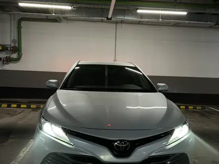 Toyota Camry 2020 года за 16 700 000 тг. в Астана – фото 3