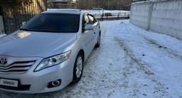 Toyota Camry 2010 года за 8 800 000 тг. в Алматы – фото 2