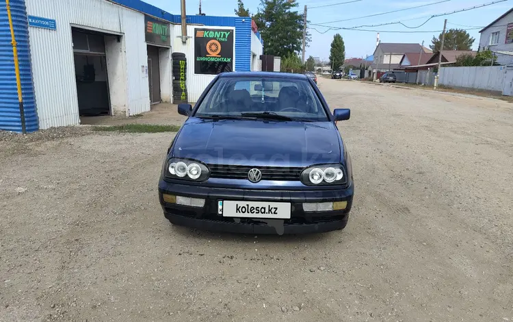 Volkswagen Golf 1994 года за 1 300 000 тг. в Актобе