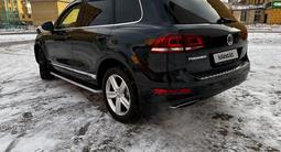 Volkswagen Touareg 2010 годаүшін12 900 000 тг. в Астана – фото 2