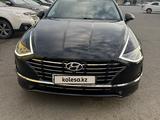 Hyundai Sonata 2022 года за 11 500 000 тг. в Усть-Каменогорск – фото 2