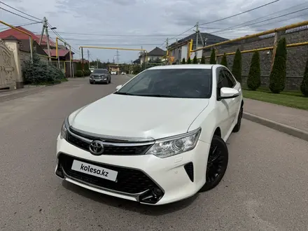 Toyota Camry 2017 года за 10 200 000 тг. в Алматы – фото 3