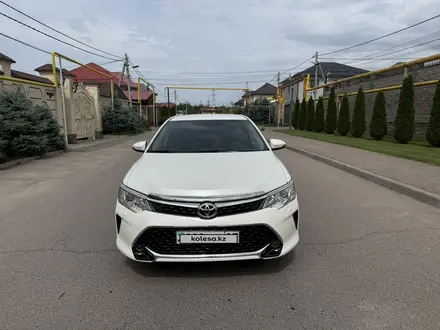 Toyota Camry 2017 года за 10 200 000 тг. в Алматы – фото 11