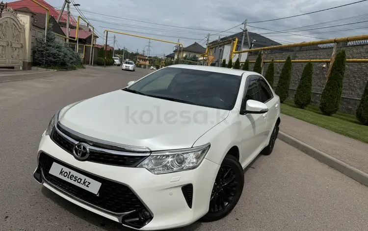 Toyota Camry 2017 года за 10 200 000 тг. в Алматы