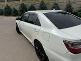 Toyota Camry 2017 годаүшін10 200 000 тг. в Алматы – фото 5
