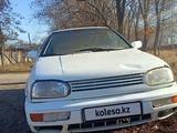 Volkswagen Golf 1993 годаүшін650 000 тг. в Есик