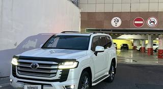 Toyota Land Cruiser 2023 года за 65 000 000 тг. в Актау