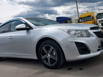 Chevrolet Cruze 2013 года за 4 100 000 тг. в Петропавловск – фото 5