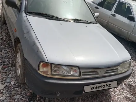 Nissan Primera 1993 года за 1 300 000 тг. в Алматы – фото 2