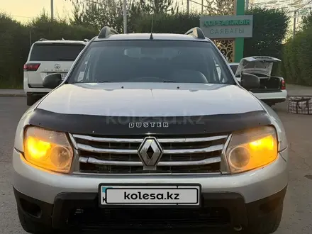 Renault Duster 2014 года за 2 600 000 тг. в Астана – фото 2