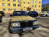 Mercedes-Benz E 260 1988 года за 600 000 тг. в Павлодар
