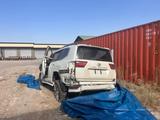 Toyota Land Cruiser 2022 года за 27 000 000 тг. в Шымкент – фото 2