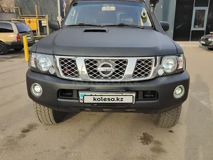 Nissan Patrol 2009 года за 14 800 000 тг. в Алматы – фото 12