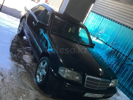 Mercedes-Benz C 200 1994 года за 1 350 000 тг. в Караганда – фото 5