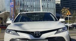 Toyota Camry 2018 года за 15 300 000 тг. в Тараз – фото 3