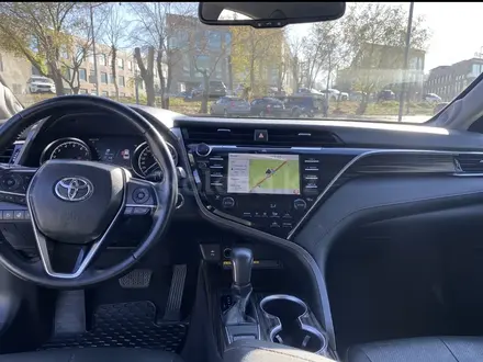 Toyota Camry 2018 года за 15 300 000 тг. в Тараз – фото 8