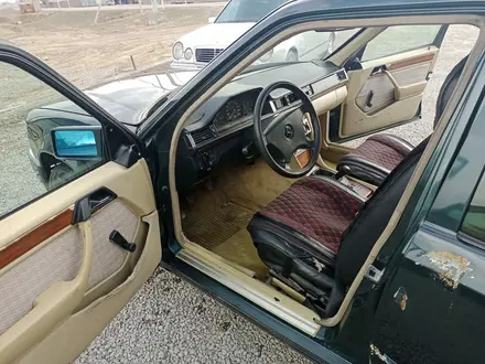 Mercedes-Benz E 230 1992 года за 1 250 000 тг. в Туркестан – фото 2