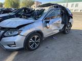 Nissan Rogue 2018 года за 100 000 тг. в Уральск – фото 2