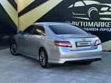 Toyota Camry 2011 года за 6 000 000 тг. в Атырау – фото 4