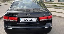 Hyundai Sonata 2009 года за 3 500 000 тг. в Астана – фото 4