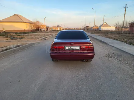 Toyota Camry 1998 года за 4 500 000 тг. в Туркестан – фото 8