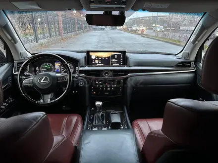 Lexus LX 570 2017 года за 42 500 000 тг. в Астана – фото 11