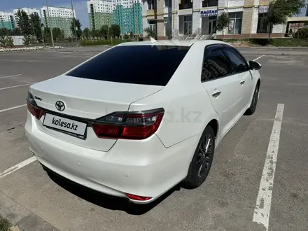 Toyota Camry 2017 года за 12 200 000 тг. в Шымкент – фото 4