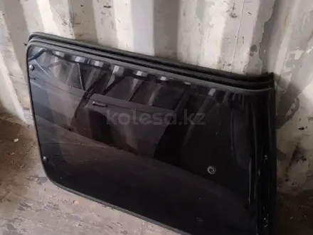 Стекло багажника (Собачник) на Прадо за 120 000 тг. в Алматы – фото 2