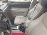 Chrysler 300C 2007 года за 3 100 000 тг. в Тараз – фото 3