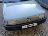 Volkswagen Passat 1993 годаүшін1 800 000 тг. в Актобе – фото 4