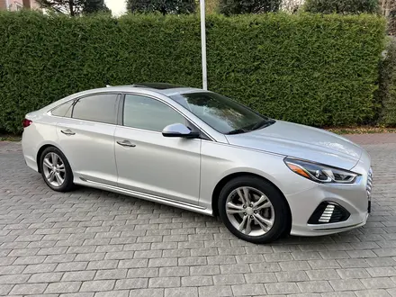 Hyundai Sonata 2019 года за 9 850 000 тг. в Алматы – фото 8