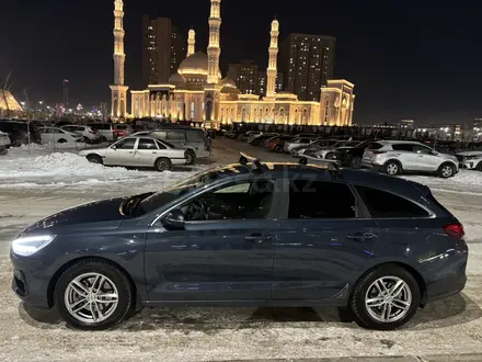 Hyundai i30 2022 года за 7 900 000 тг. в Астана – фото 5