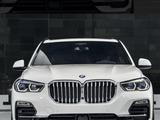 BMW X5 2019 года за 26 900 000 тг. в Алматы