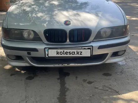 BMW 523 1998 года за 3 100 000 тг. в Алматы – фото 8