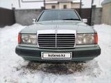 Mercedes-Benz E 260 1990 года за 2 300 000 тг. в Алматы – фото 5