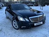 Mercedes-Benz E 200 2010 года за 6 600 000 тг. в Караганда