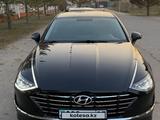 Hyundai Sonata 2021 года за 11 600 000 тг. в Алматы