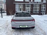 Hyundai Elantra 2021 годаfor9 300 000 тг. в Астана – фото 3