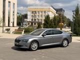 Skoda Superb 2018 года за 10 740 000 тг. в Уральск