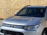 Mitsubishi Outlander 2013 года за 8 100 000 тг. в Актау