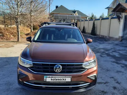 Volkswagen Tiguan 2021 года за 16 000 000 тг. в Шымкент – фото 2