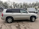 Toyota Highlander 2003 года за 5 900 000 тг. в Алматы – фото 4